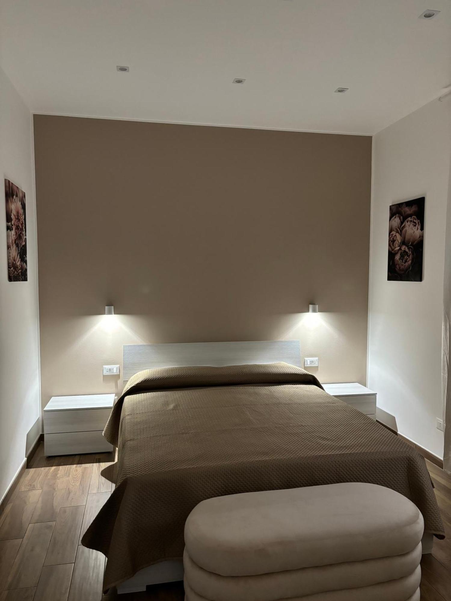 Come Fossi A Casa ปาแลร์โม ภายนอก รูปภาพ